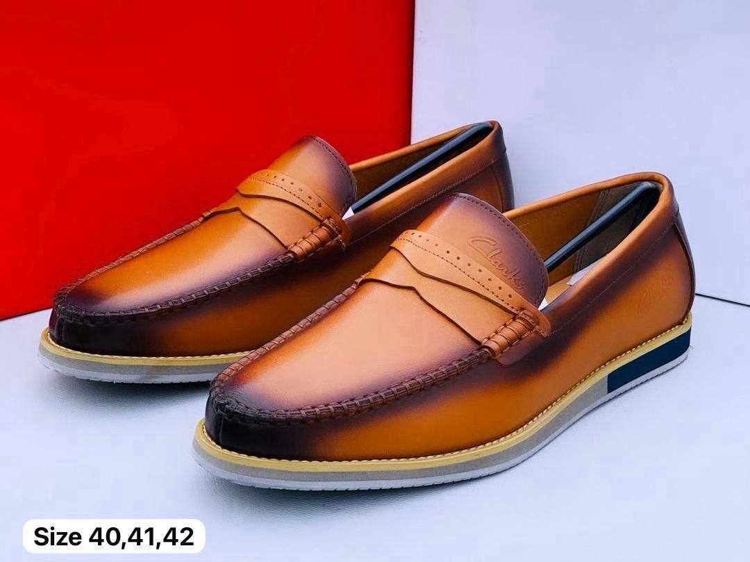 SHOE